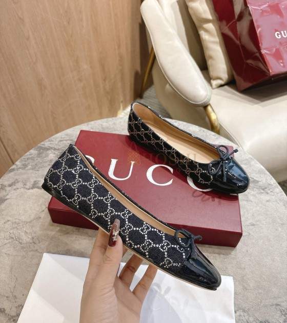 Gvc*1 Crysta GG Ballet Flats Denim Navy Blue Women