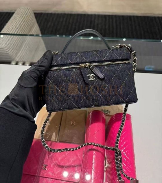 Ch**el 26P Dark Denim Leather Flap Bag with CC Logo Quilted Design 19.5*17*5 Master Quality