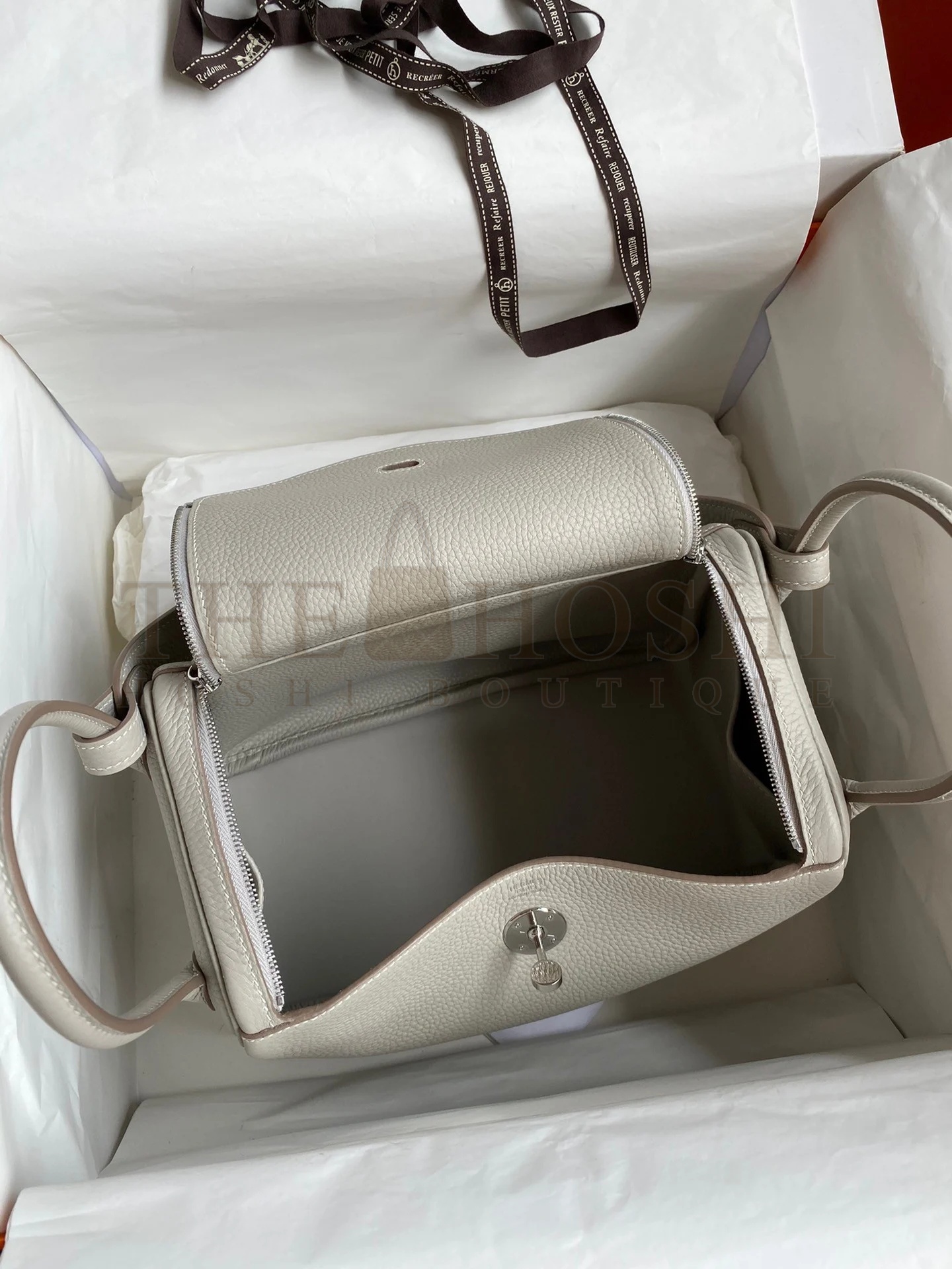 H**me5 Lindy 26 Handmade Bag In Pearl Grey Clemence Leather Master Quality