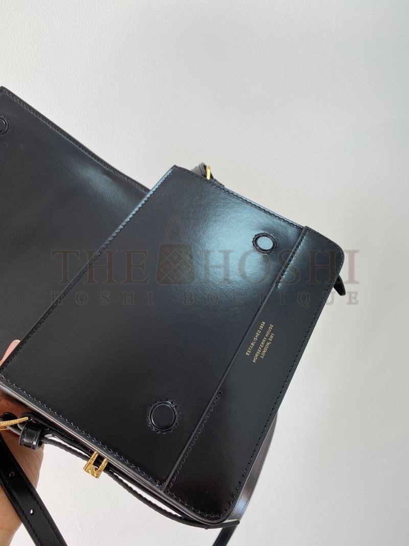 Bv*b*rry Clutch Bags Master Quality