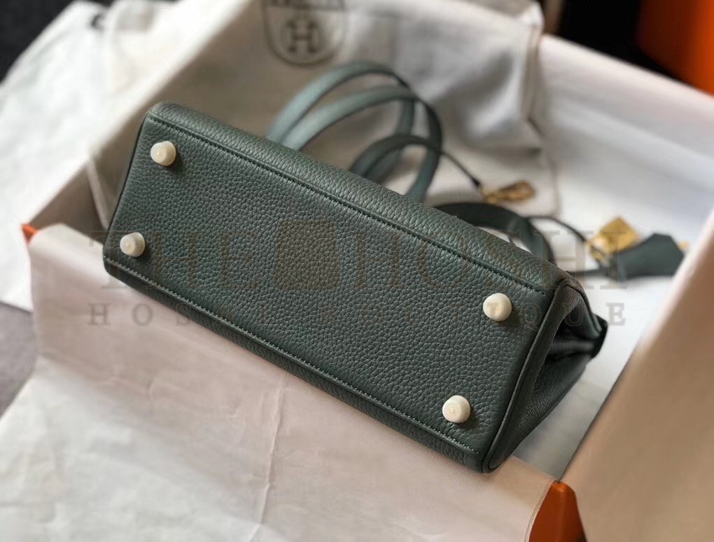 H**me5 Kelly 25cm Retourne Bag In Vert Amande Clemence Leather Master Quality