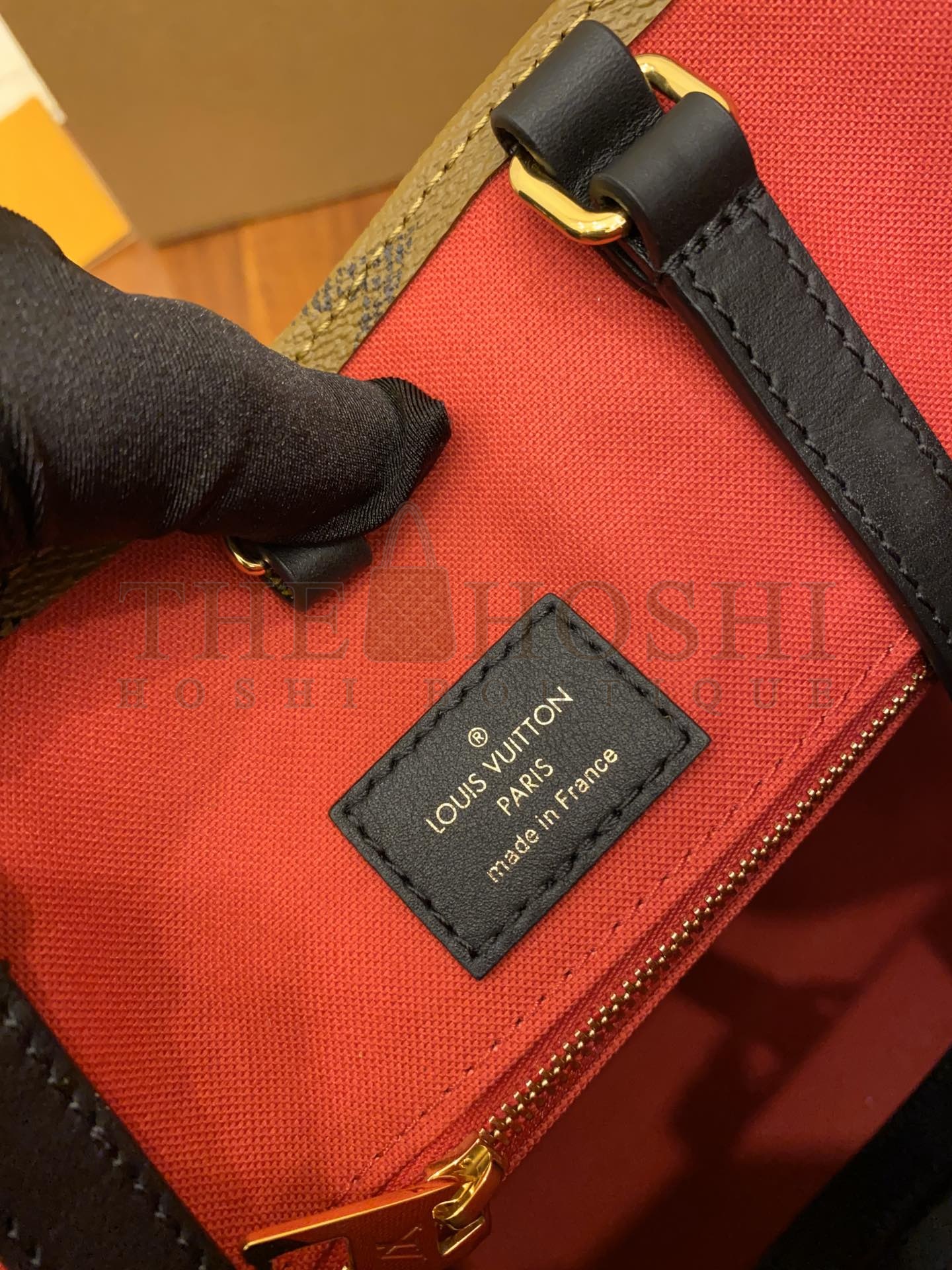 L0vis Vvtt0n Onthego Women  LV  Tote Bag in Monogram Giant Canvas-Brown Master Quality