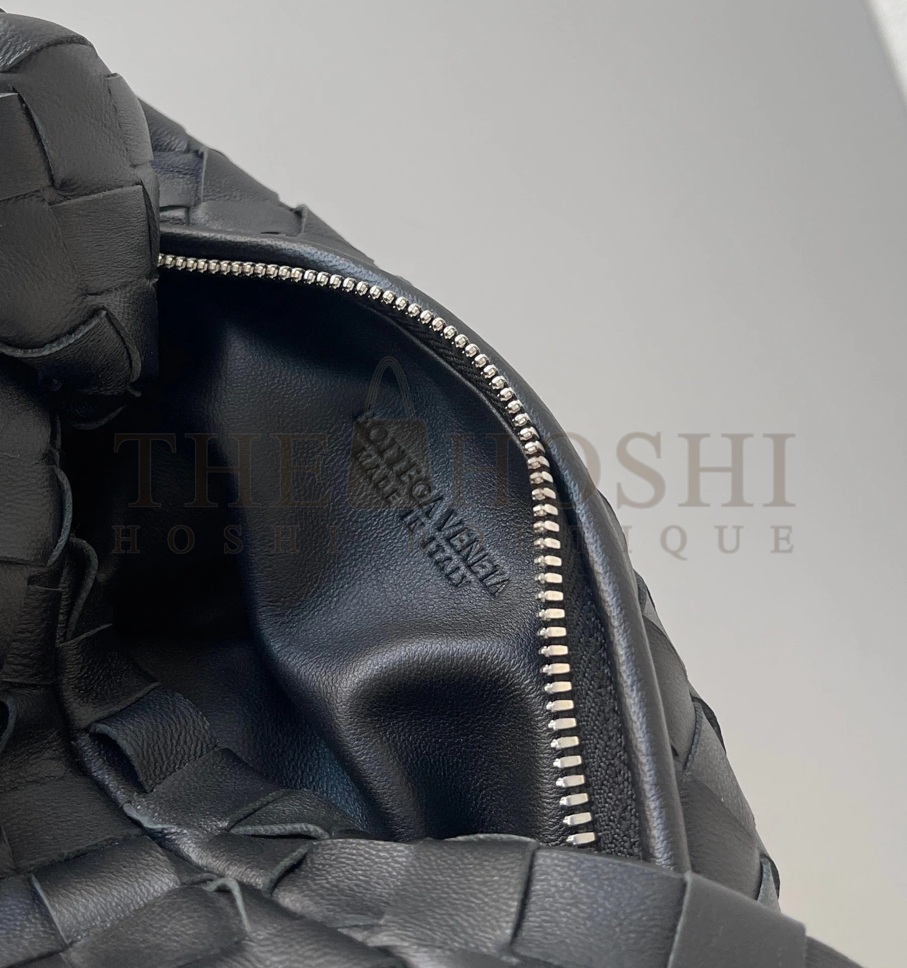 B0tt*ga Ven*ta BV Jodie Mini Bag In Black Intrecciato Lambskin Master Quality