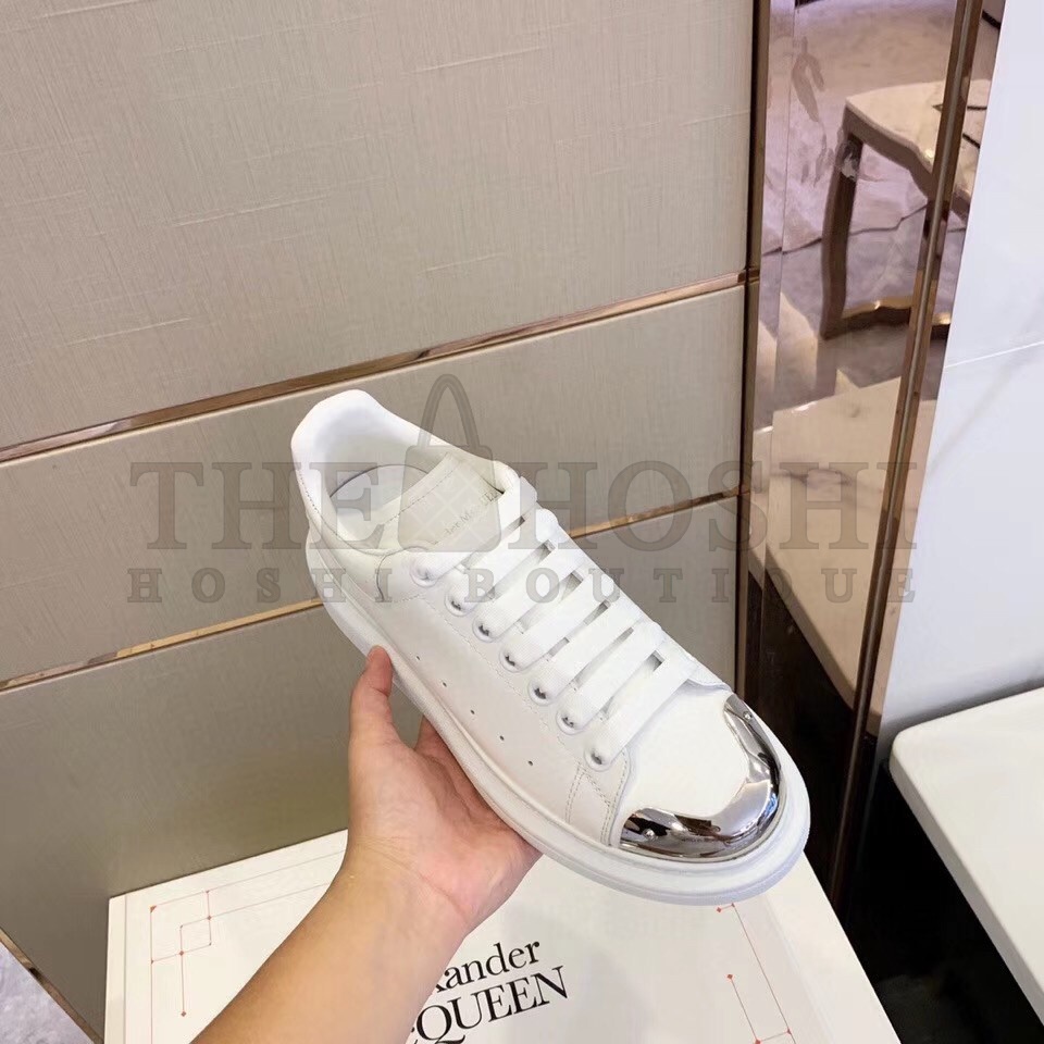 A1exa*der Mcqv*en Women