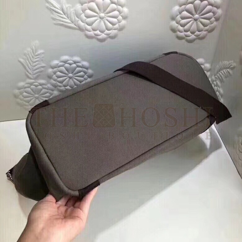 H**me5 Khaki Functional Grooming Bag Master Quality