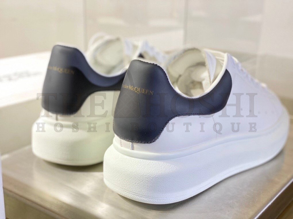 A1exa*der Mcqv*en Men