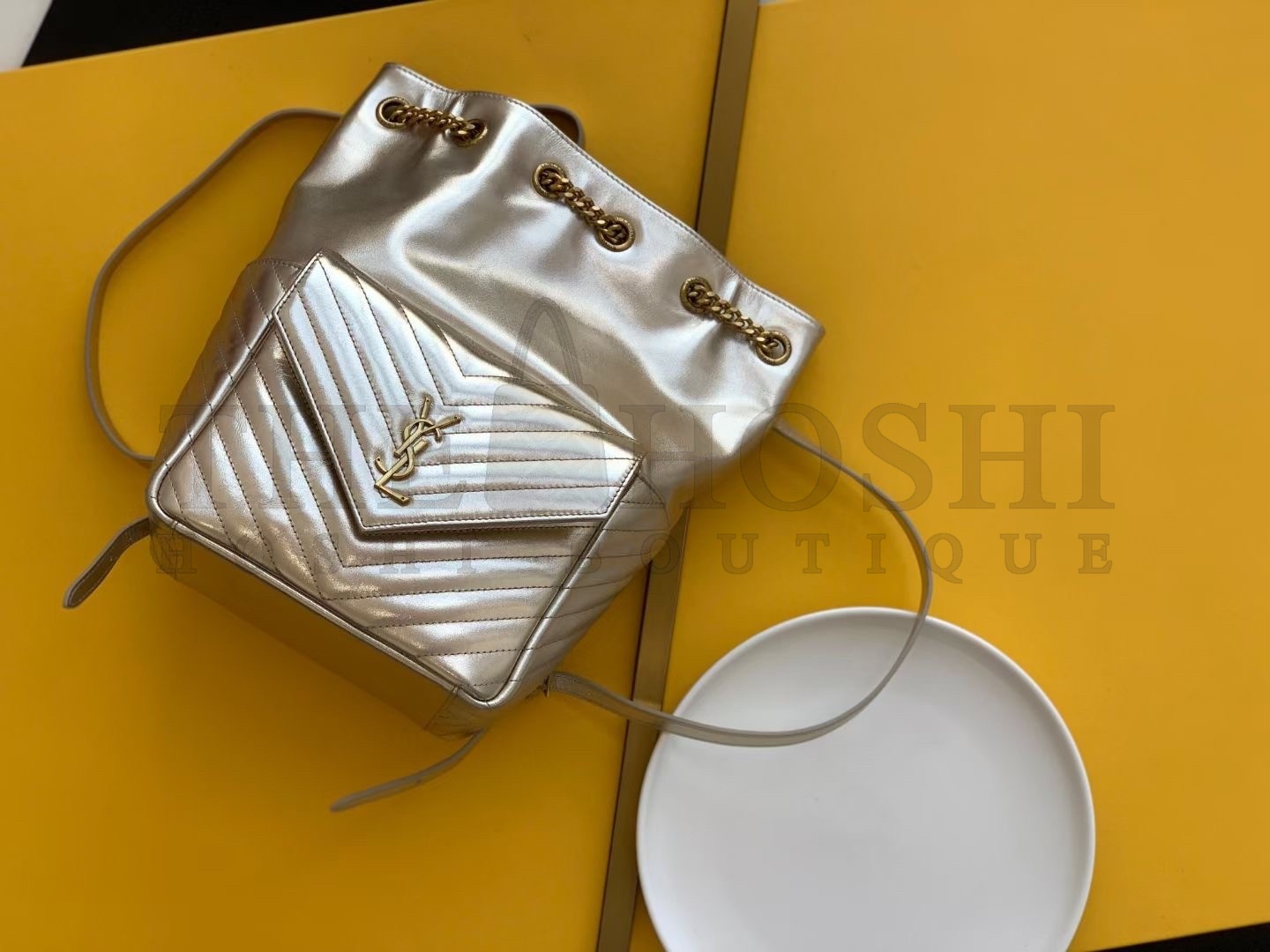 Sa1nt Lau*nt Joe Backpack In Gold Lame Leather Master Quality