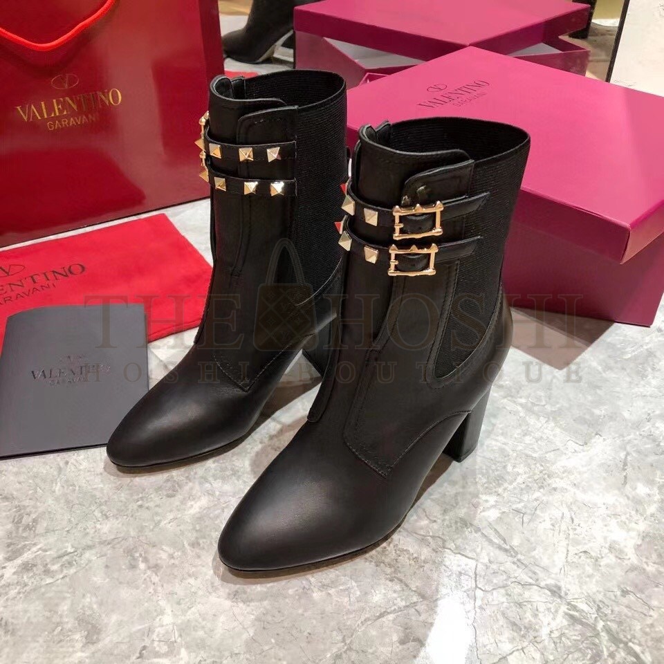 Va1e*ntin0 Rockstud Ankle Boots 70mm In Black Leather Master Quality