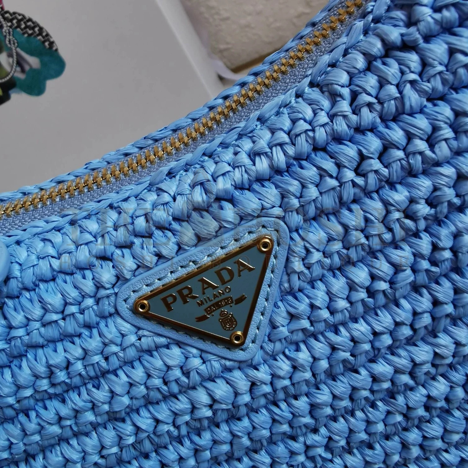 Pra*a Re-Edition 2005 Shoulder Bag In Blue Raffia Master Quality