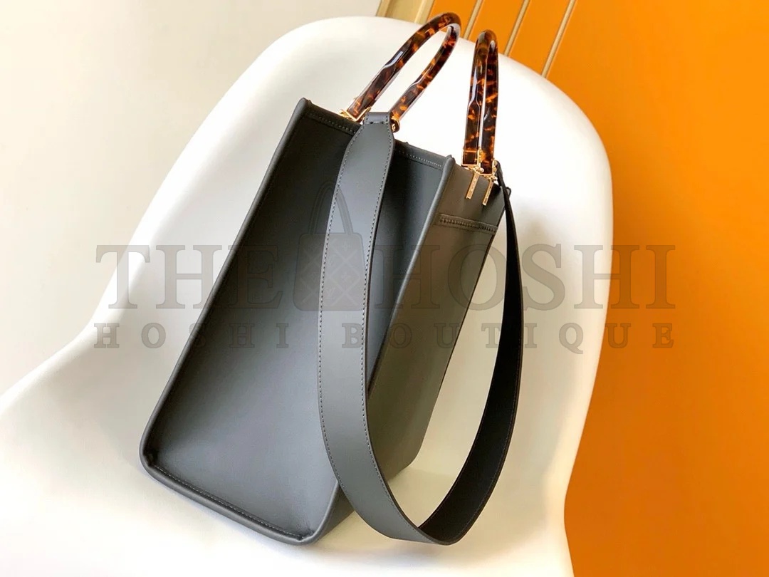 F**di Sunshine Medium Tote Bag in Black Leather with Python Logo Master Quality