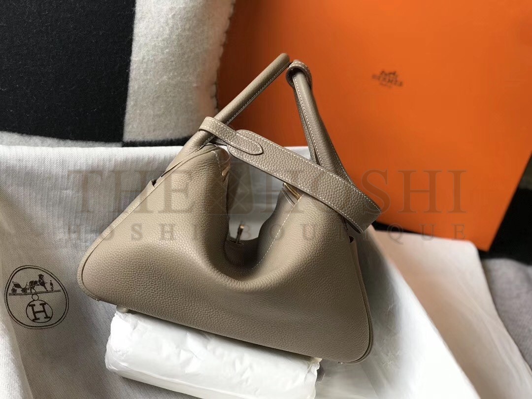 H**me5 Lindy 30cm Bag In Grey Clemence Leather Master Quality