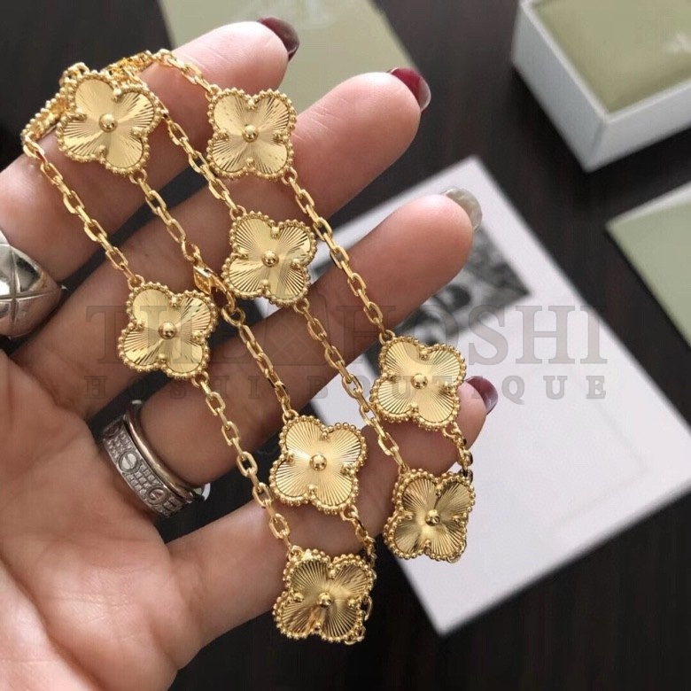 V*n Cl**f 10 motifs Necklace Master Quality