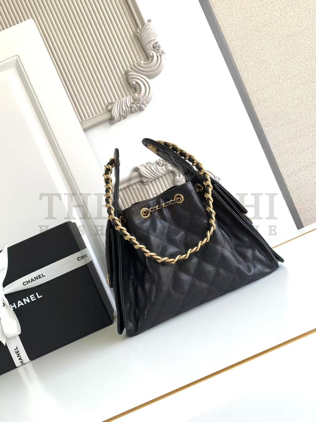 Ch**el 25C AS5293 Hobo Drawstring Bag Black Caviar Leather with Gold Chain 30x26x14cm Master Quality