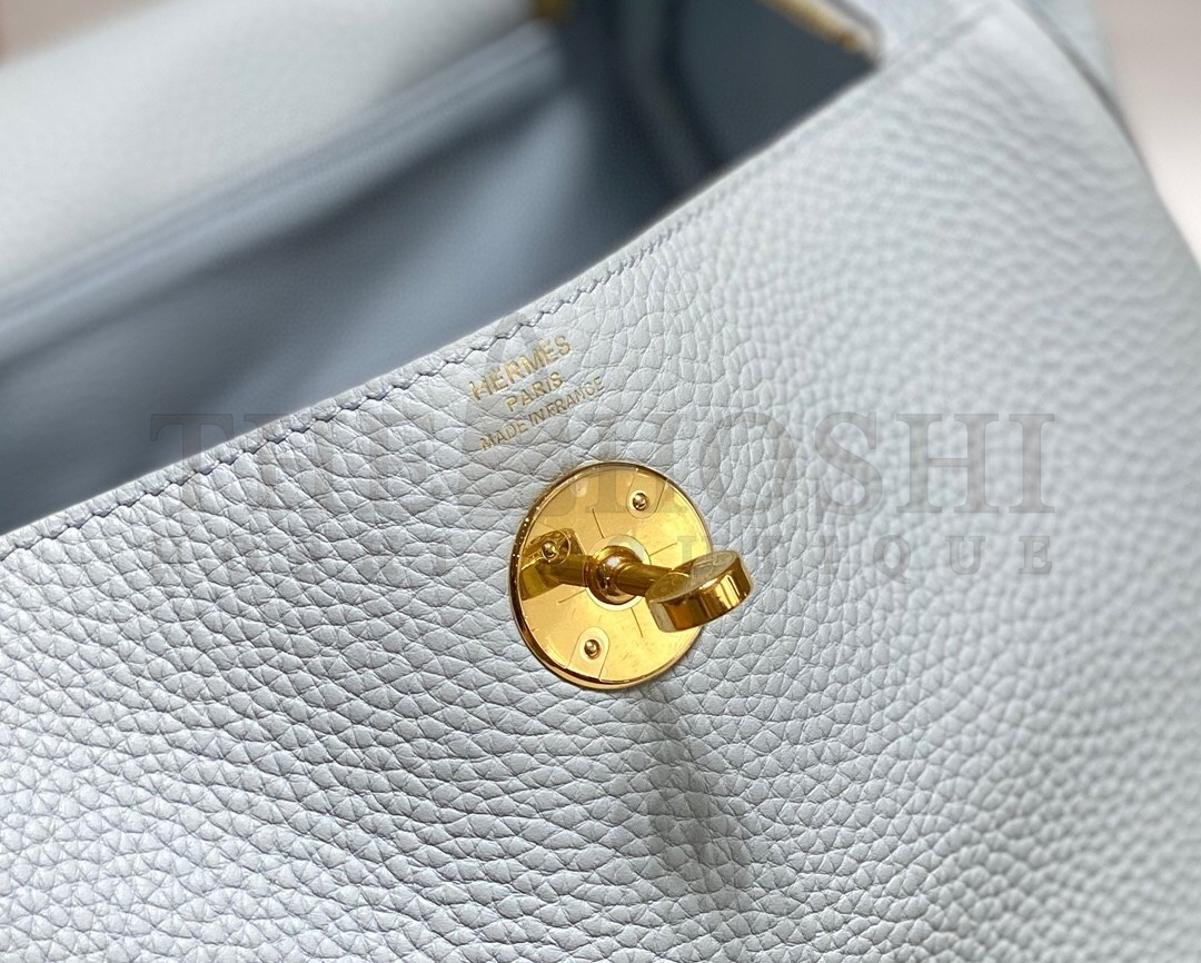 H**me5 Lindy 26cm Bag In Blue Brume Clemence Leather GHW Master Quality