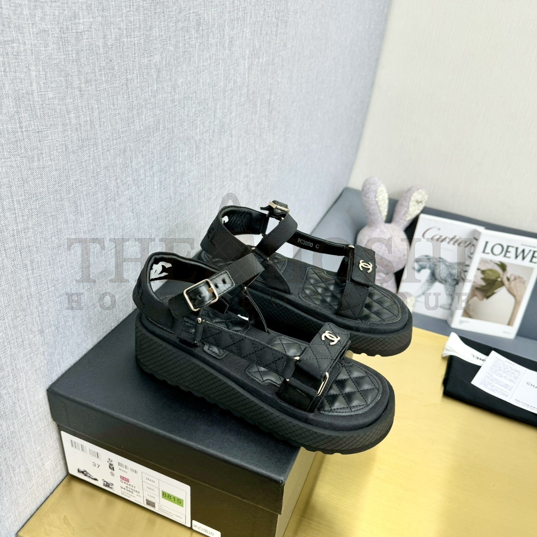 Ch**el sandals Master Quality