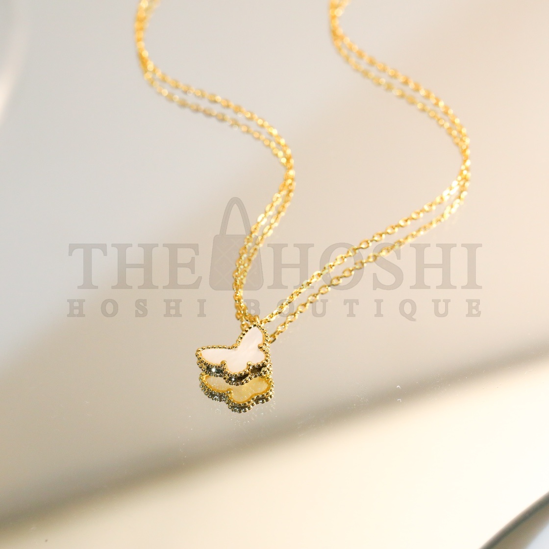 V*n Cl**f necklaces Sweet Butterflies pendant Master Quality