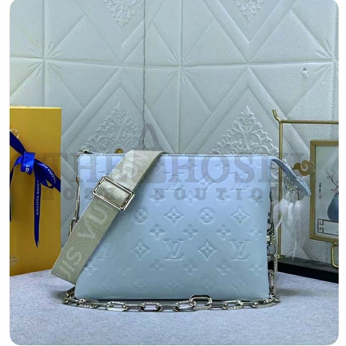L0vis Vvtt0n LV Women Coussin PM Handbag Ice Blue Lambskin Cowhide Leather Zip Closure Master Quality