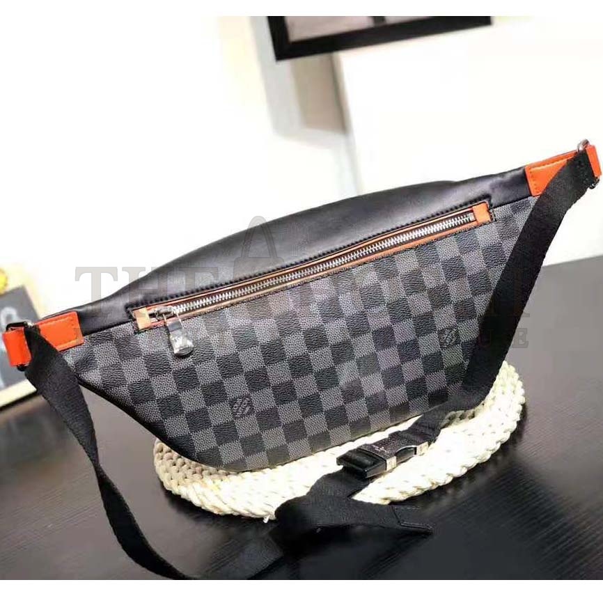 L0vis Vvtt0n LV Men Damier Cobalt Race Discovery Bumbag in Monogram Canvas-Orange Master Quality