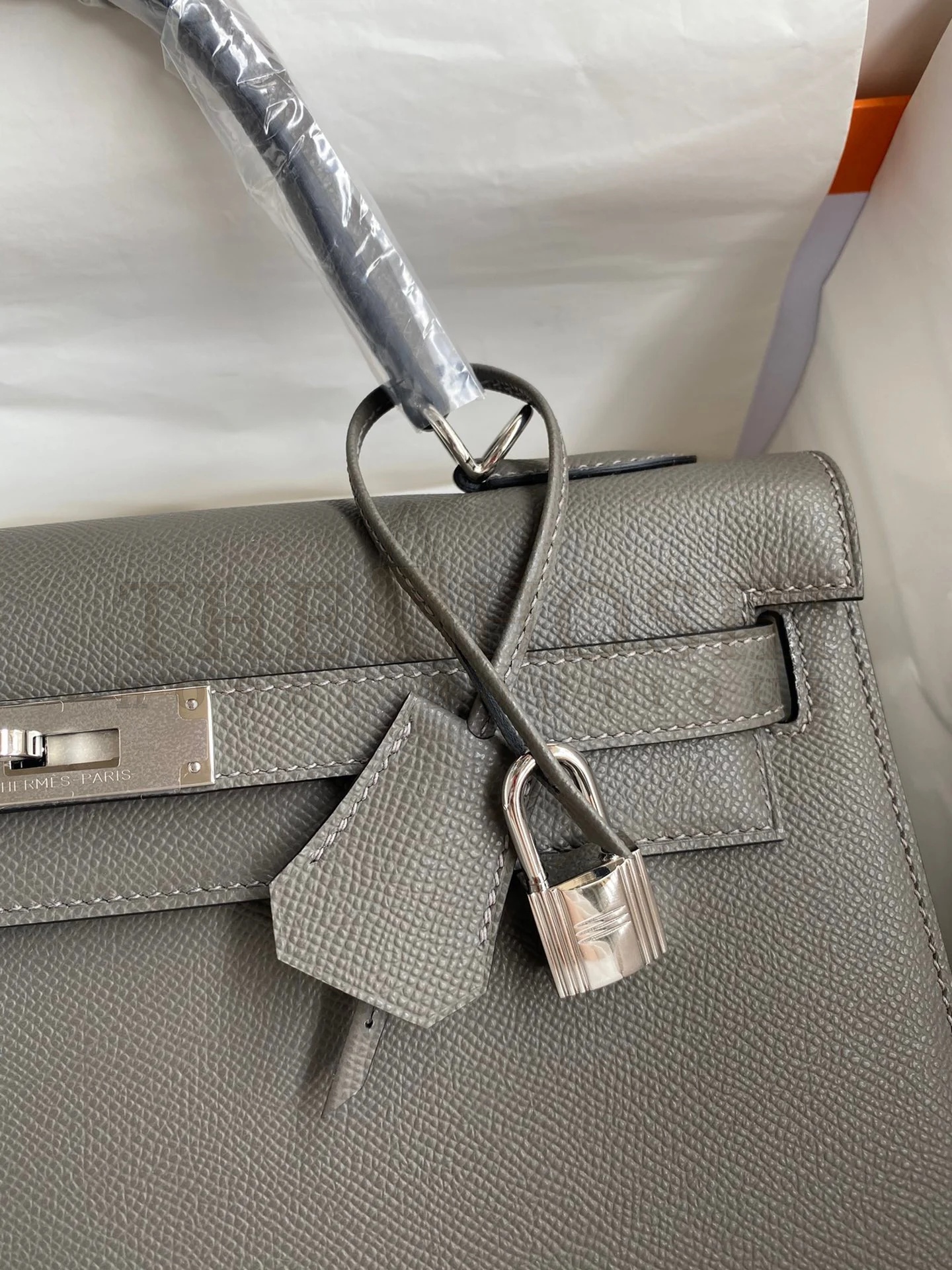 H**me5 Kelly Sellier 32 Handmade Bag In Etain Epsom Calfskin Master Quality