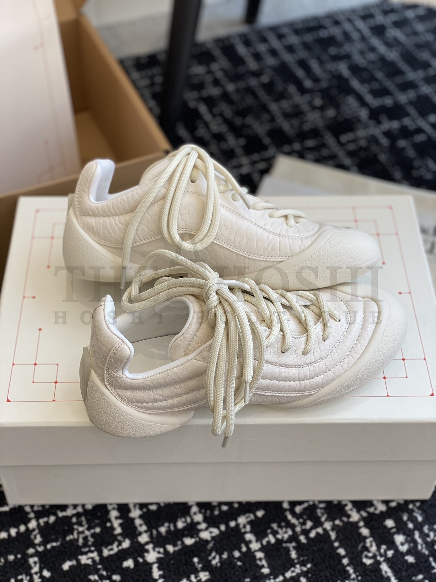 A1exa*der Mcqv*en Women