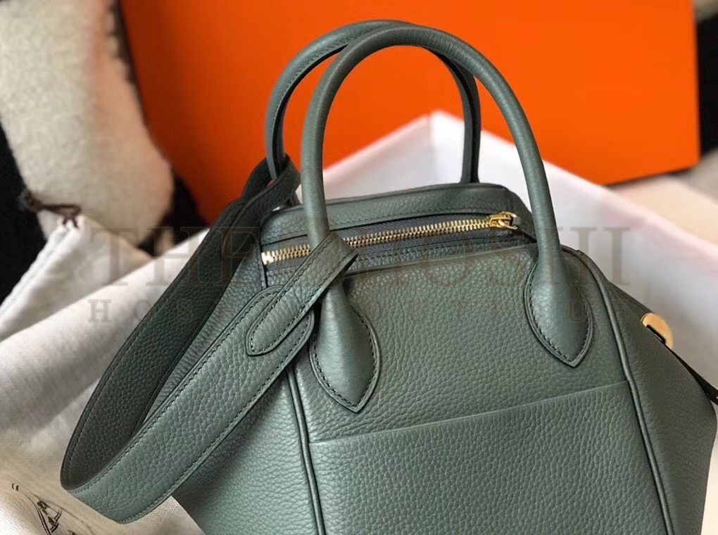 H**me5 Lindy 26cm Bag In Vert Amande Clemence With GHW Master Quality