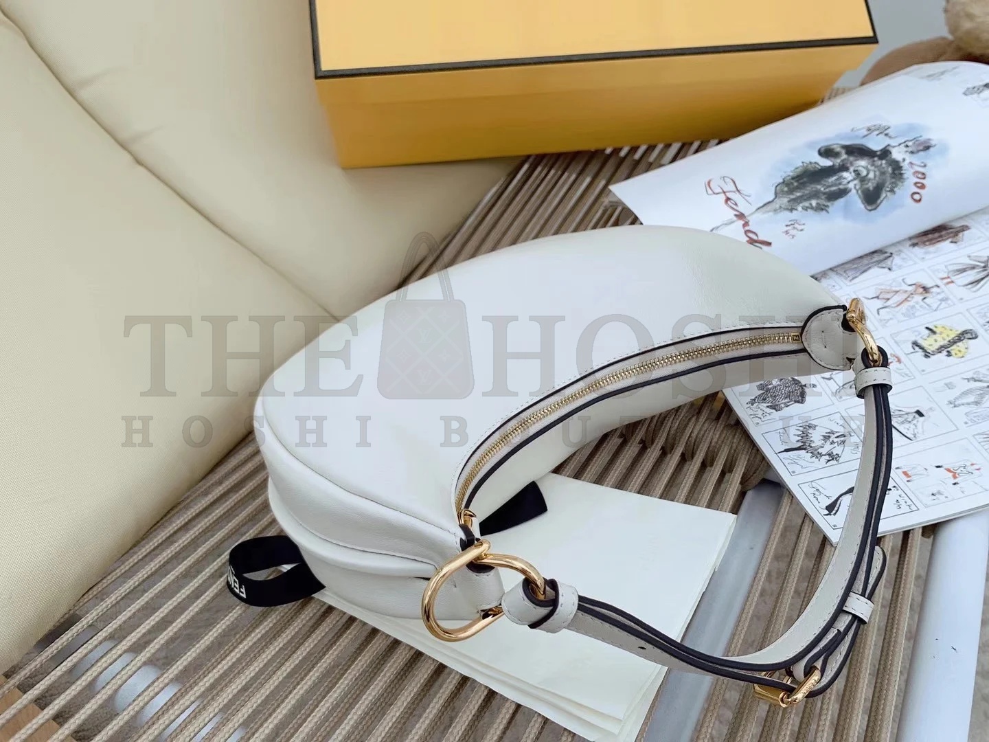 F**di F**digraphy Small Hobo Bag In White Leather Master Quality