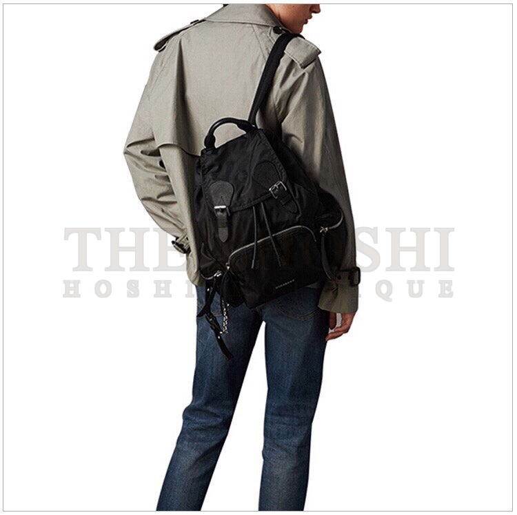 Bv*b*rry Backpacks Master Quality