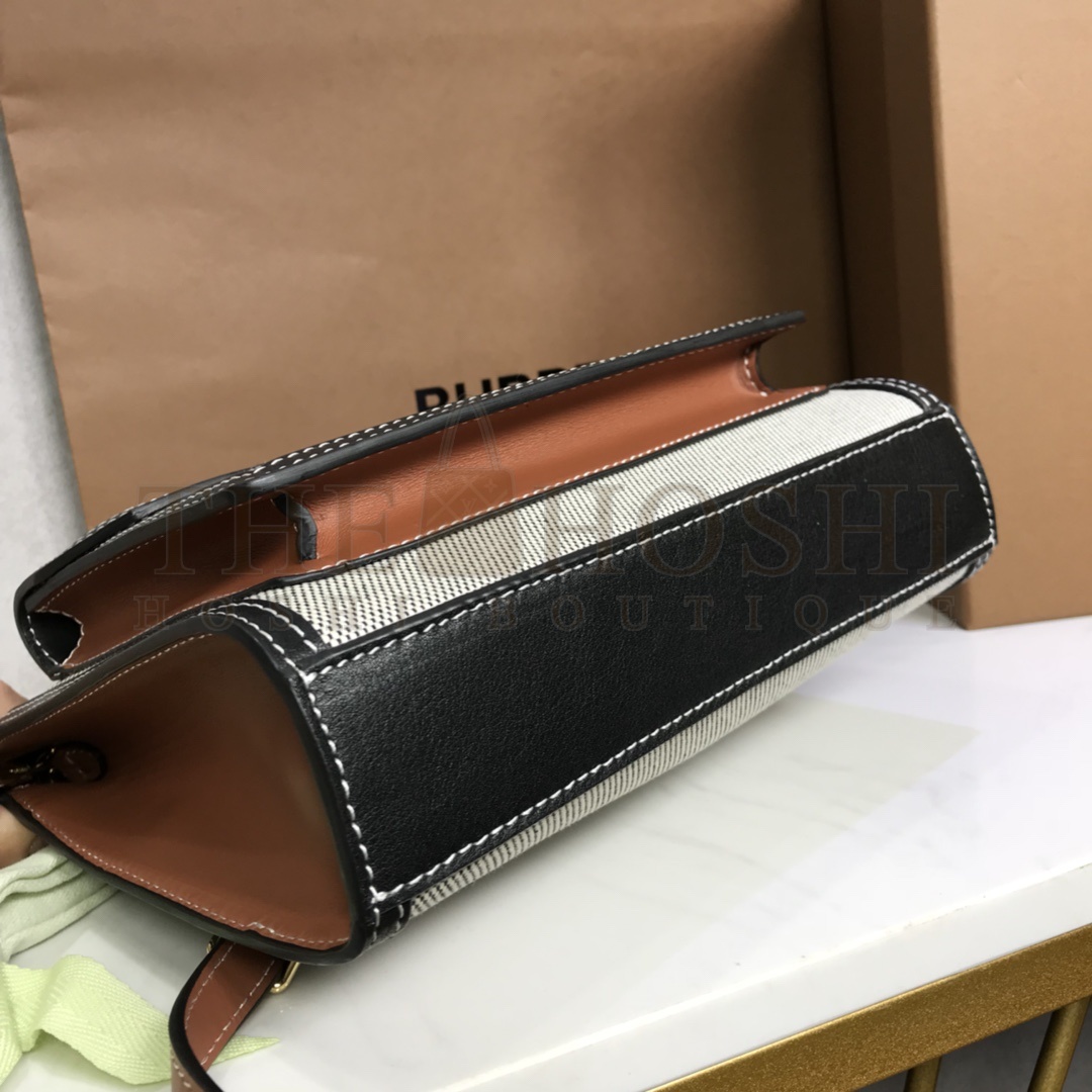 Bv*b*rry Pocket Bag - Canvas and Leather Trim 26.5x23x6 CM Master Quality