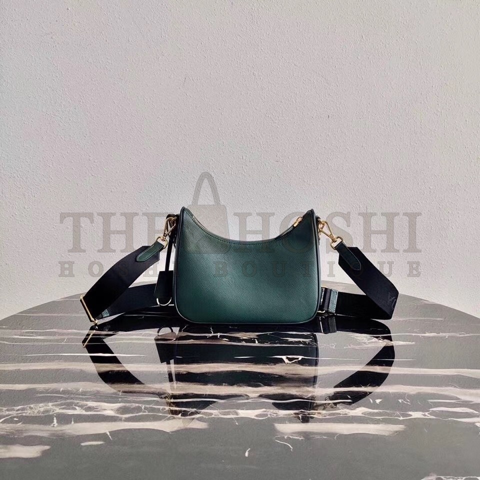 Pra*a Re-Edition 2005 Shoulder Bag In Green Saffiano Leather Master Quality