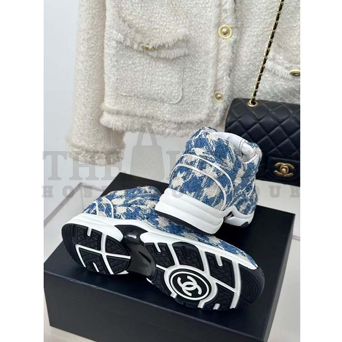 Ch**el Women CC Sneakers Fabric Light Blue White 1 CM Heel Master Quality