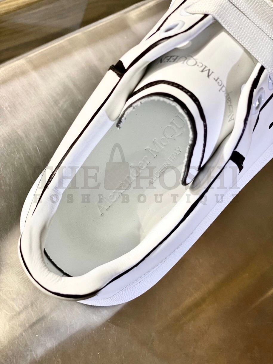 A1exa*der Mcqv*en Men