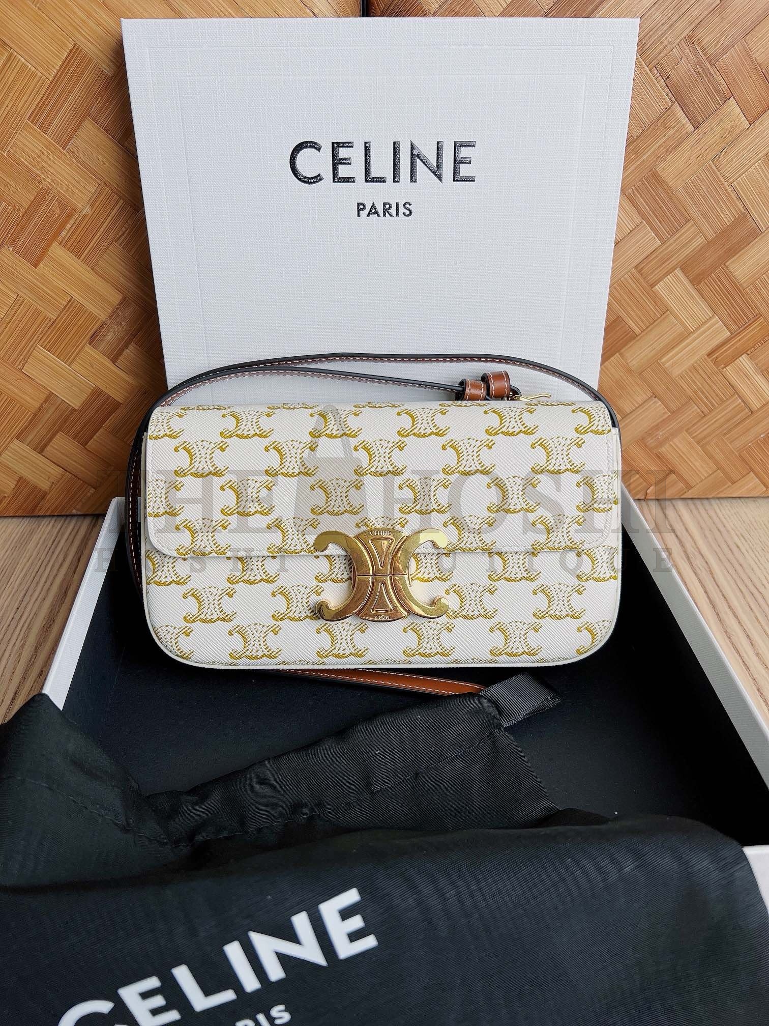 Ce1i*e Claude Shoulder Bag in White Triomphe Canvas Master Quality