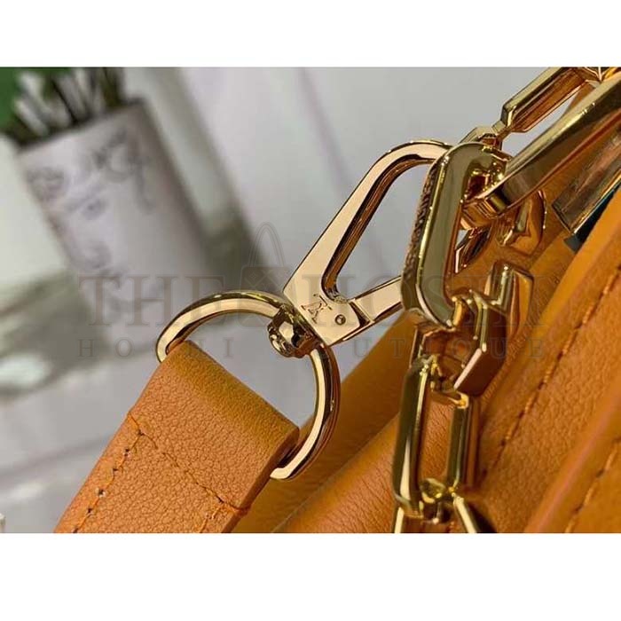 L0vis Vvtt0n LV Women Dauphine Soft MM Handbag Apricot Calfskin Leather M25048 Master Quality