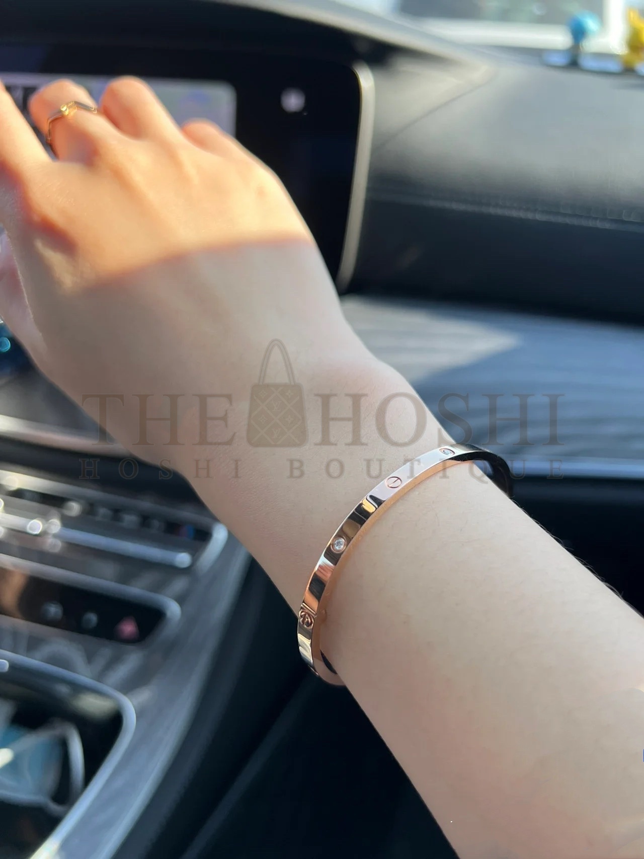 Ca*t1er LOVE BRACELET, SMALL MODEL, 6 D1am0ndS, Rose Gold Master Quality