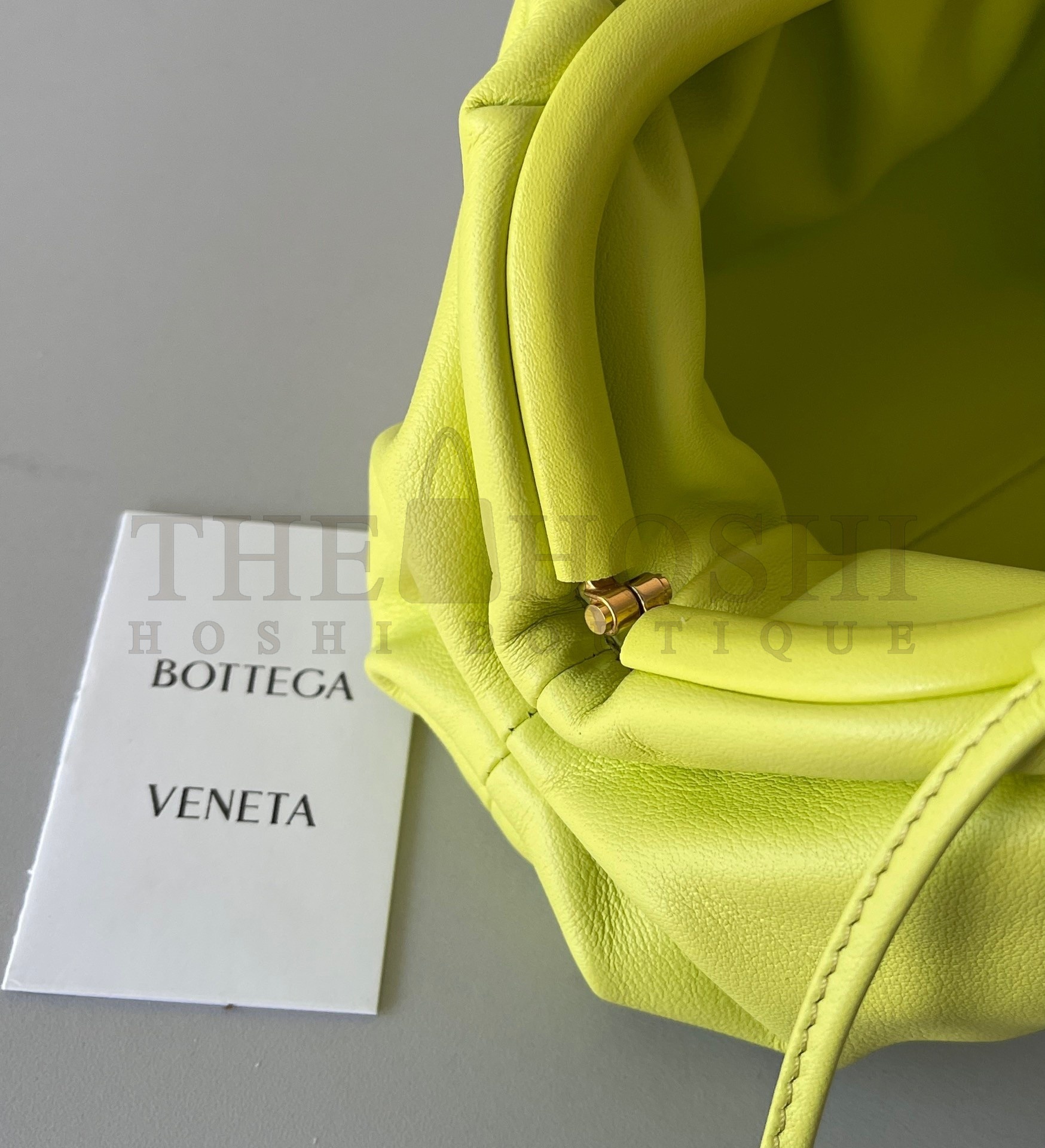 B0tt*ga Ven*ta Mini Pouch Bag In Kiwi Calfskin Master Quality