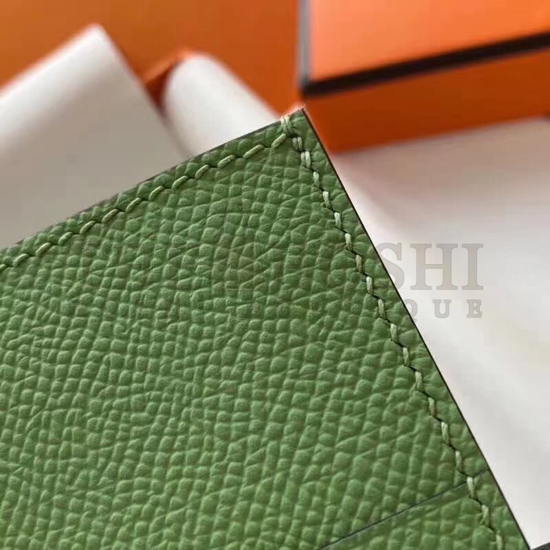 H**me5 Bearn Compact Wallet In Vert Criquet Epsom Leather Master Quality