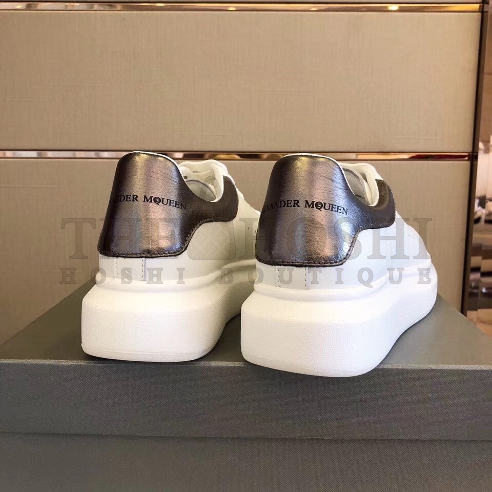 A1exa*der Mcqv*en Women