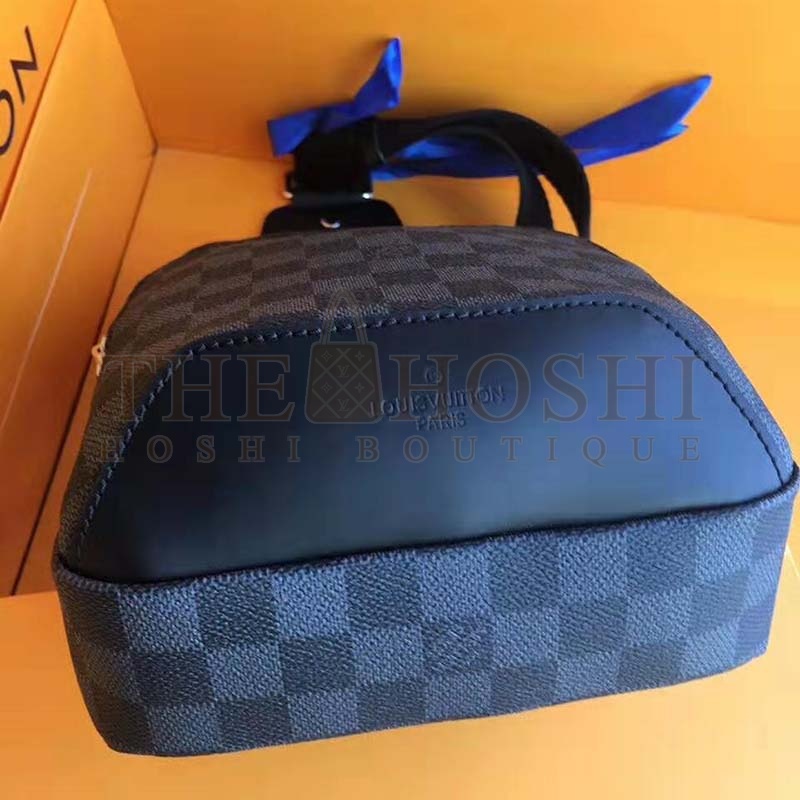 L0vis Vvtt0n LV Men Avenue Sling Bag in Coated Damier Graphique Canvas-Grey Master Quality