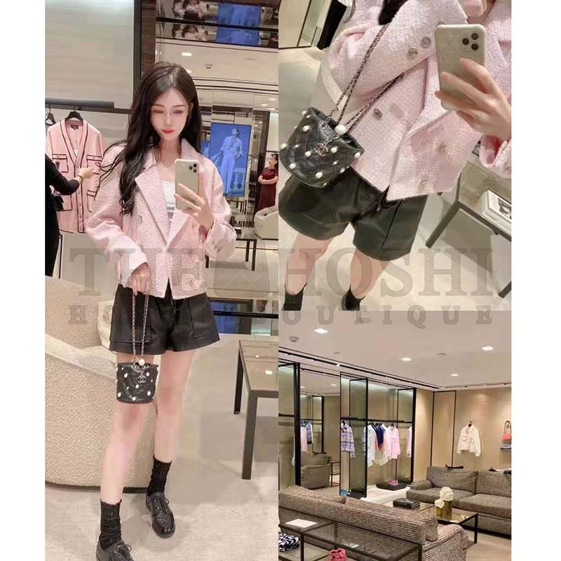 Ch**el Women Mini Drawstring Bag Lambskin Imitation Pearls &amp; Gold-Tone Metal Black Master Quality