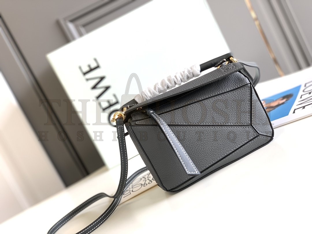 L0ew* Mini Puzzle bag in soft grained calfskin Master Quality