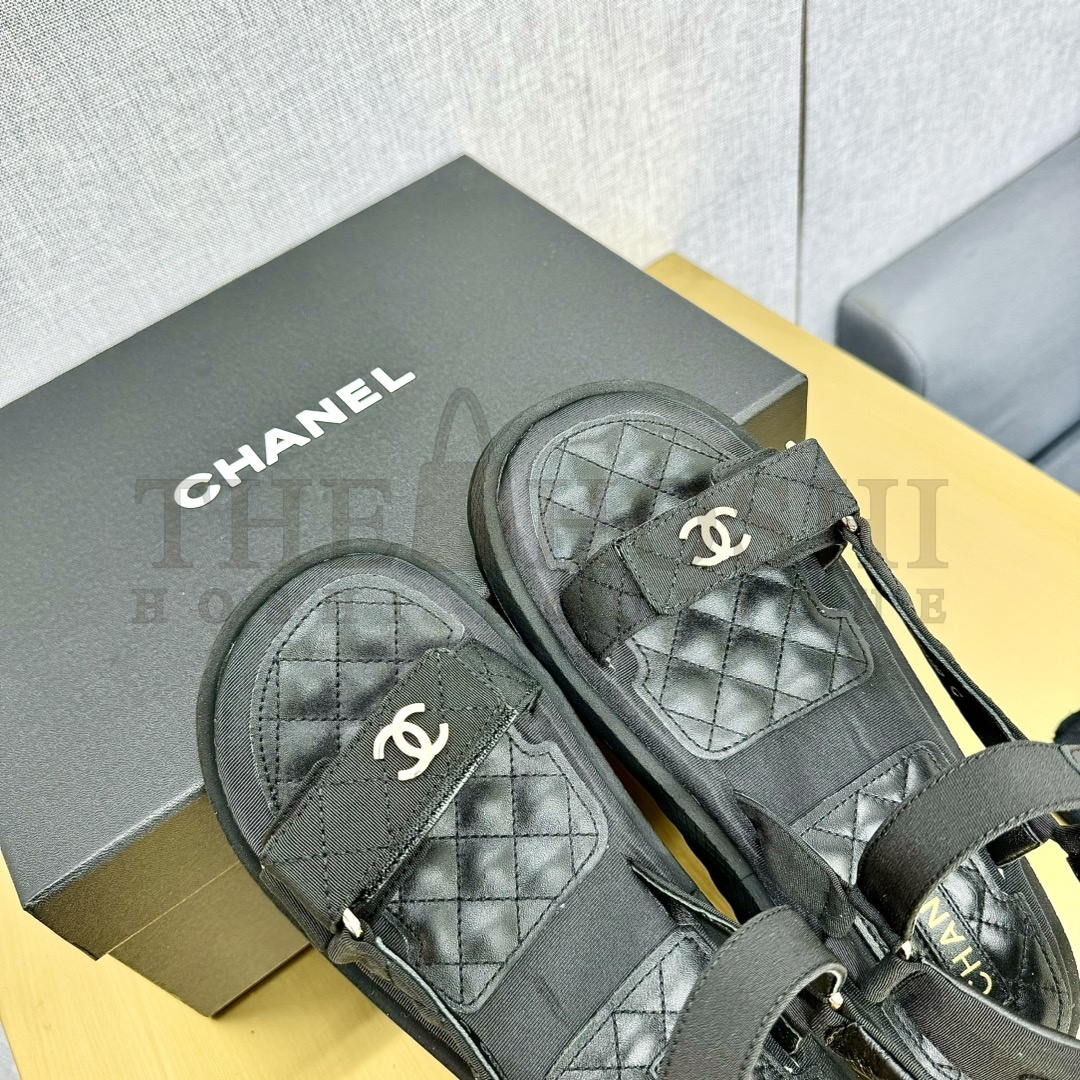 Ch**el sandals Master Quality