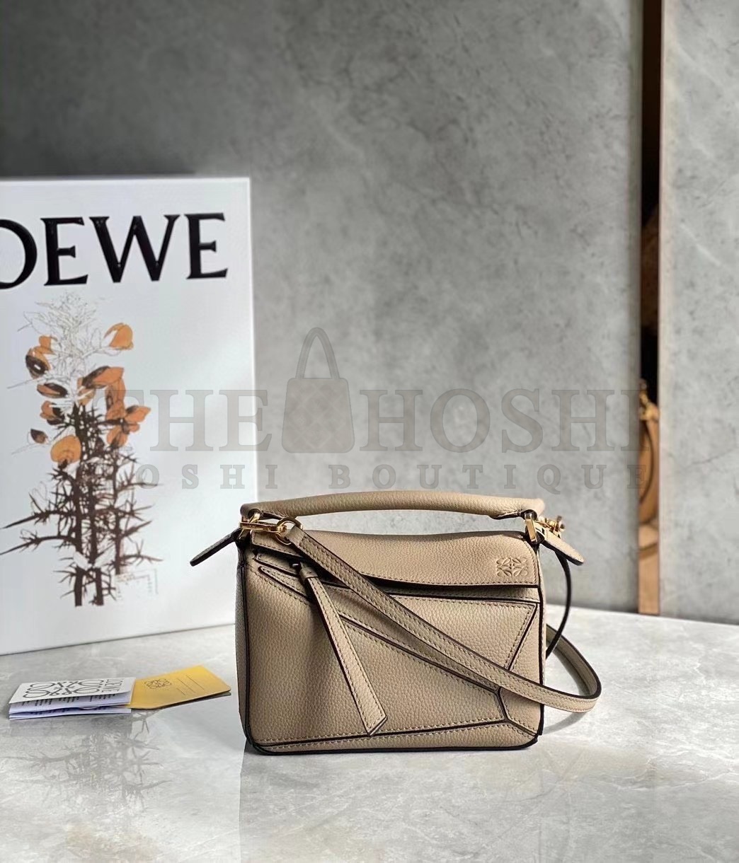L0ew* Puzzle Mini Bag In Sandy Grained Calfskin Master Quality