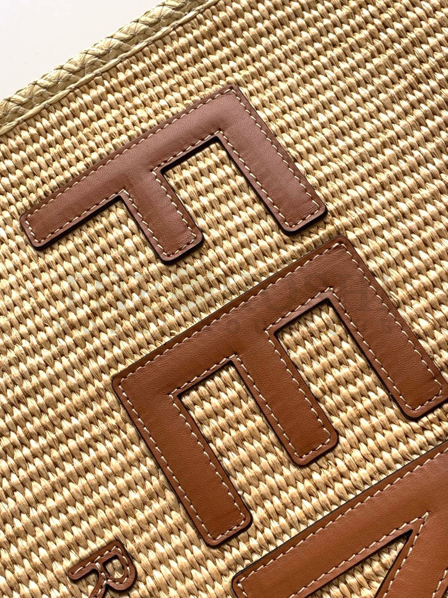 F**di Sunshine Medium Tote Bag in Natural Straw Master Quality