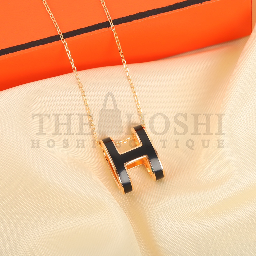 Herme* H**me5 Enameled Curved H Necklace Master Quality