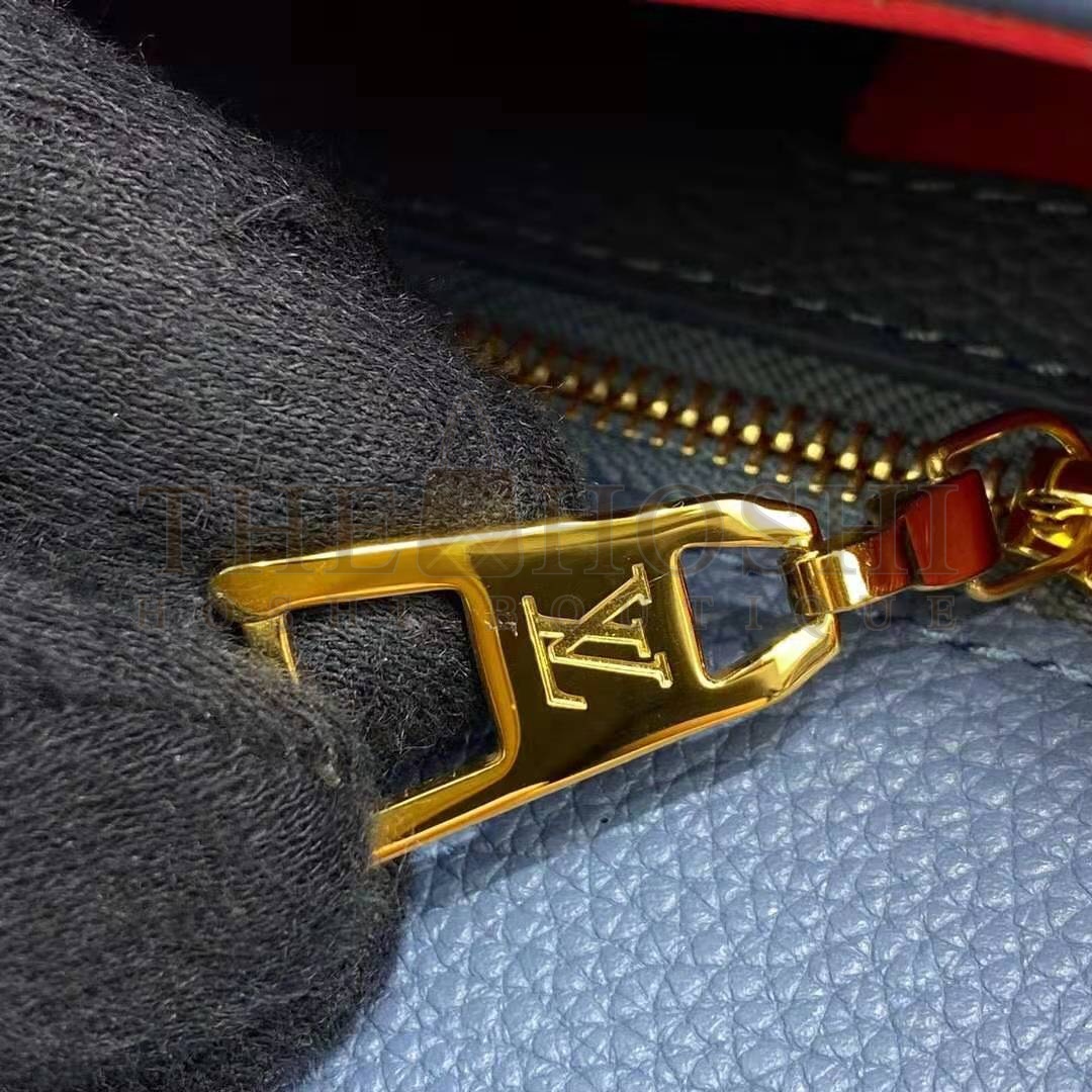 L0vis Vvtt0n LV Women LV Pont 9 Soft MM Handbag Bleu Général Rouge Grained Calfskin Master Quality