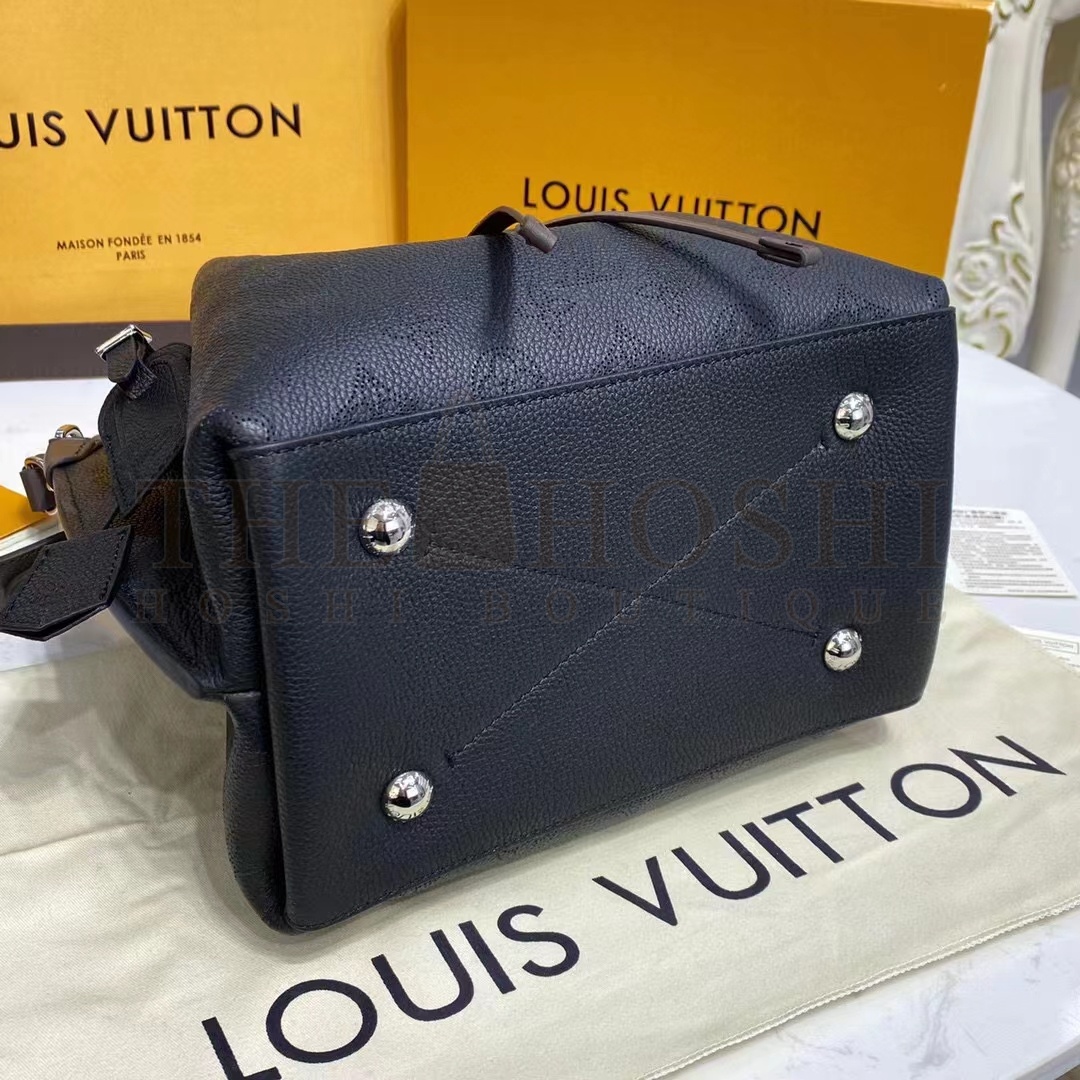 L0vis Vvtt0n LV Women Muria Bucket Bag Black Mahina Perforated Calf Leather Master Quality