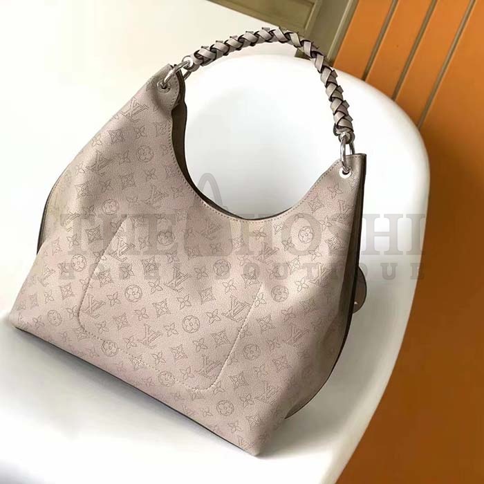 L0vis Vvtt0n LV Women Carmel Hobo Bag Gris Souris Gray Mahina Perforated Calfskin Leather Master Quality