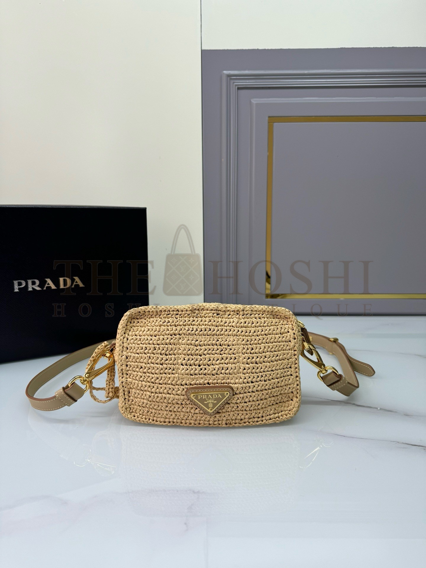 Pra*a Crochet Shoulder Bag in Natural Raffia-effect Yarn Master Quality