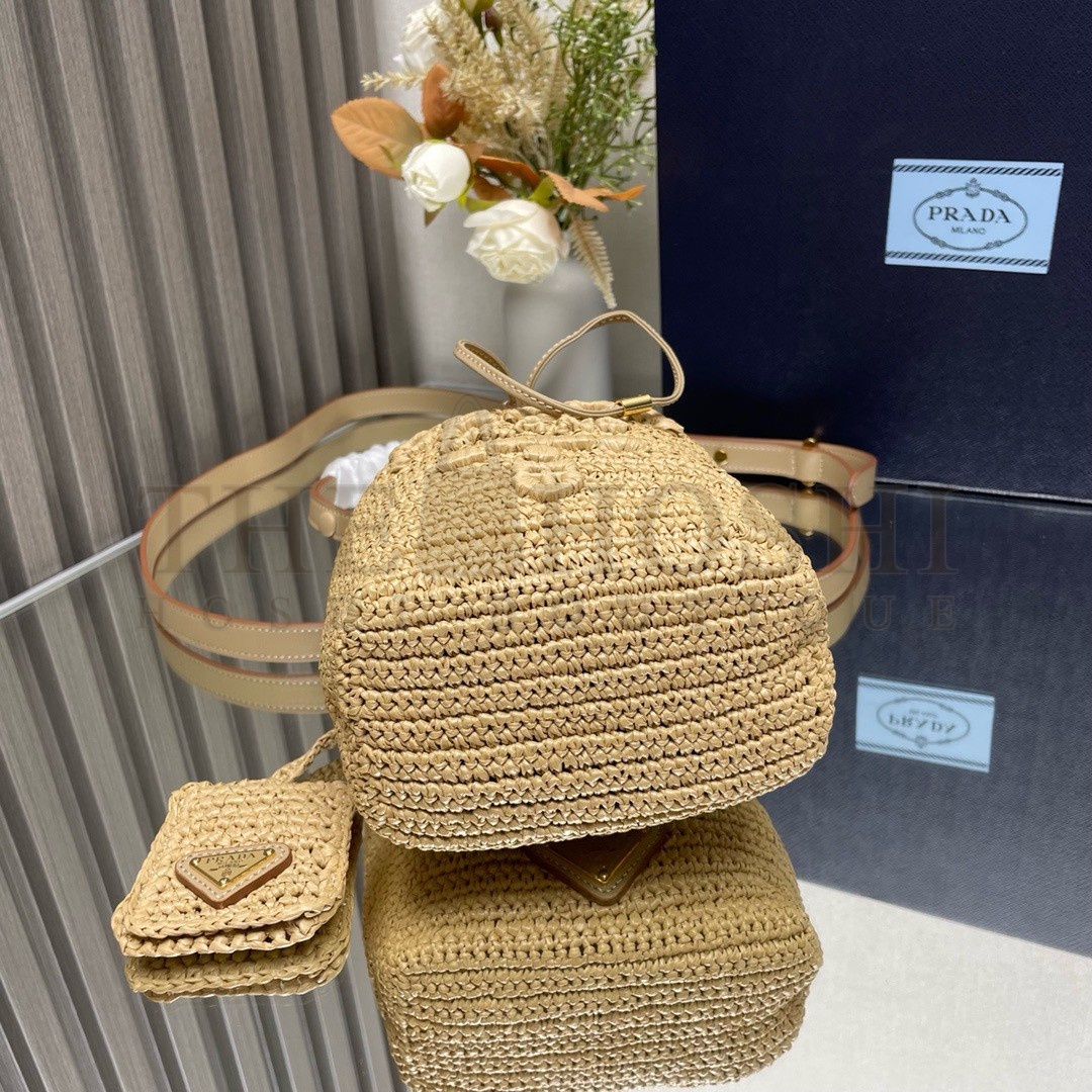 Pra*a Crochet Mini Bucket Bag in Natural Raffia-effect Yarn Master Quality