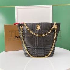 Bv*b*rry Bucket Bags Master Quality